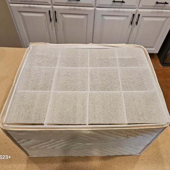 RARE LENOX SET 12 STEMWARE SAVER QUILTED ZIPPERED CRYSTAL GLASS GOBLET STORAGE - Picture 5 of 11